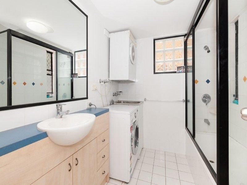 6/24 Grosvenor Street, Balmoral QLD 4171