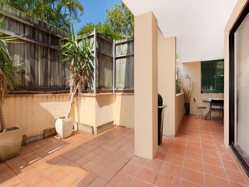 6/24 Grosvenor Street, Balmoral QLD 4171