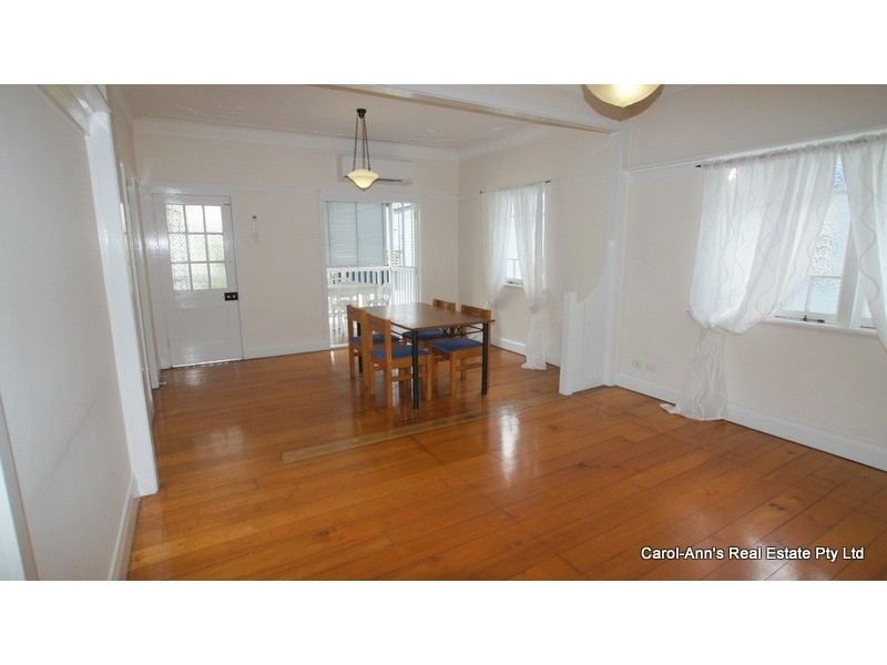 299 Riding Road, Balmoral QLD 4171