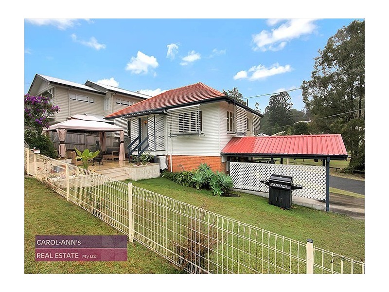 96 Thynne Avenue, Norman Park QLD 4170