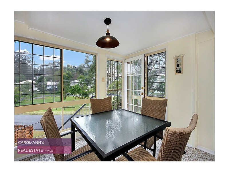 96 Thynne Avenue, Norman Park QLD 4170
