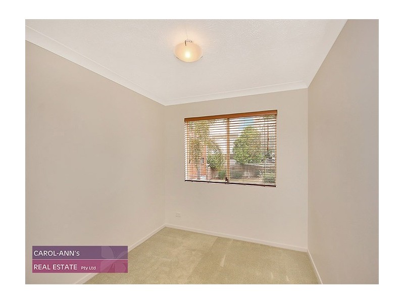 8/98 Pembroke Road, Coorparoo QLD 4151