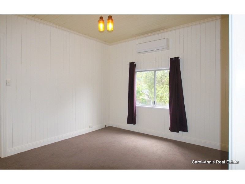 36 Dansie Street, Greenslopes QLD 4120