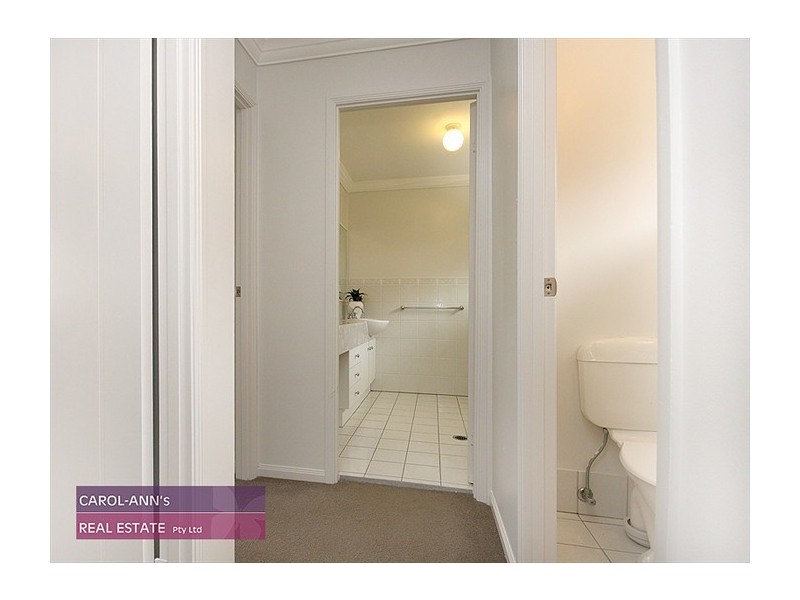 5/11 Barton Road, Hawthorne QLD 4171