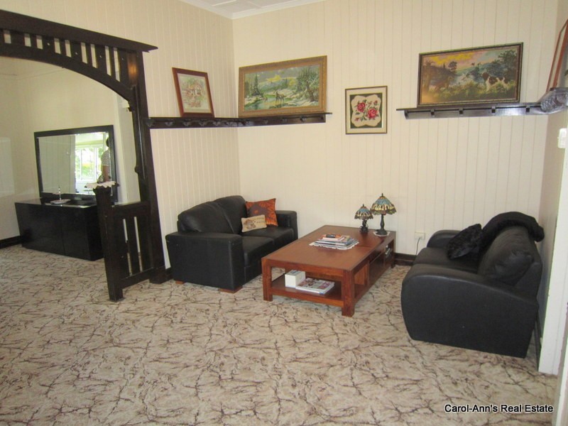126 Barton Road, Hawthorne QLD 4171