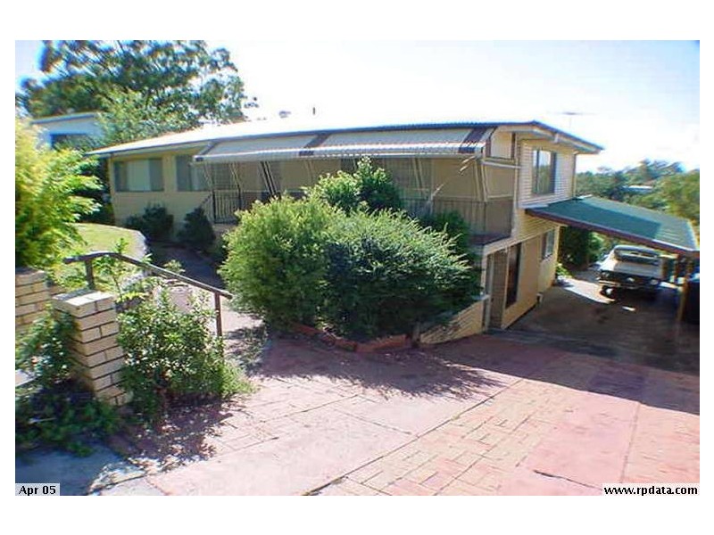 17 Banbury Street, Carina QLD 4152