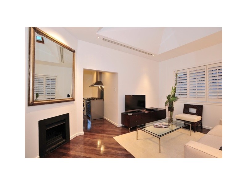 18 Holdsworth Street, Neutral Bay NSW 2089