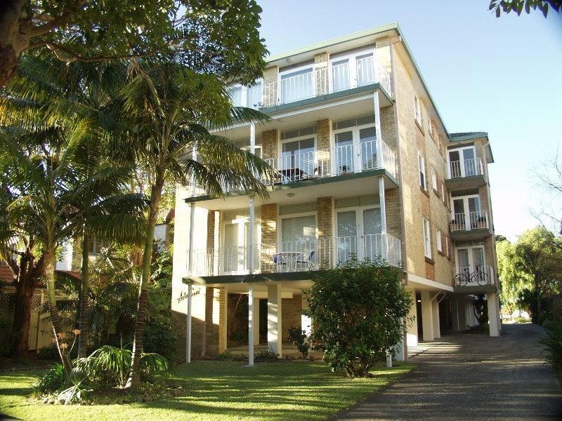 2/75 Bradleys Head Road, Mosman NSW 2088