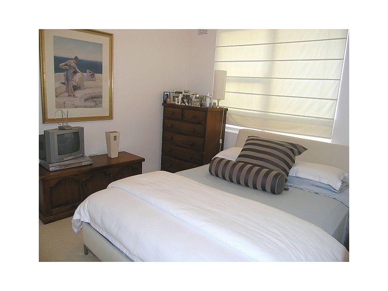 2/75 Bradleys Head Road, Mosman NSW 2088