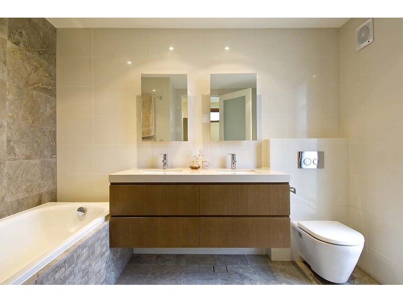 8 Colindia Avenue, Neutral Bay NSW 2089