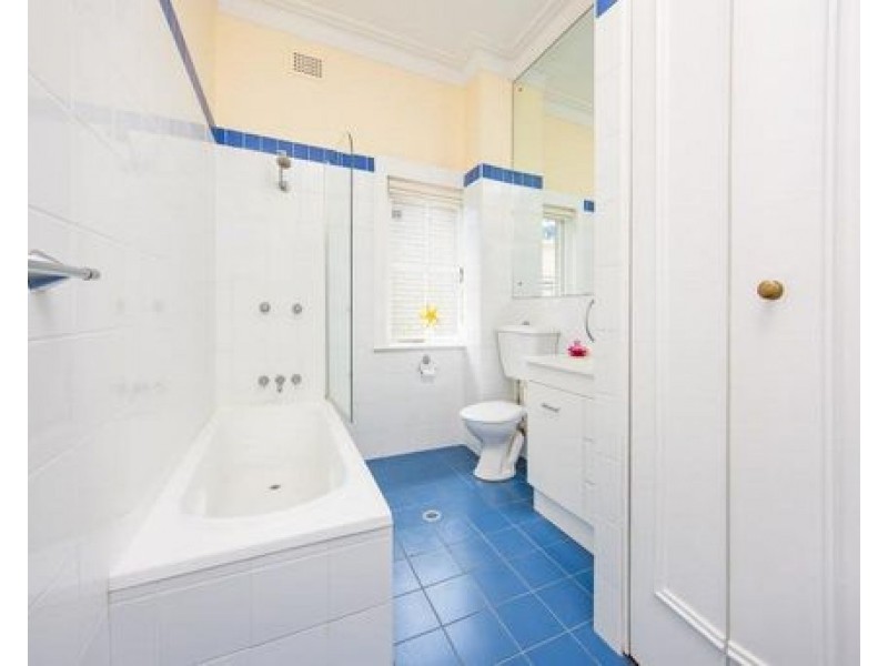 11/6 Waruda Street, Kirribilli NSW 2061