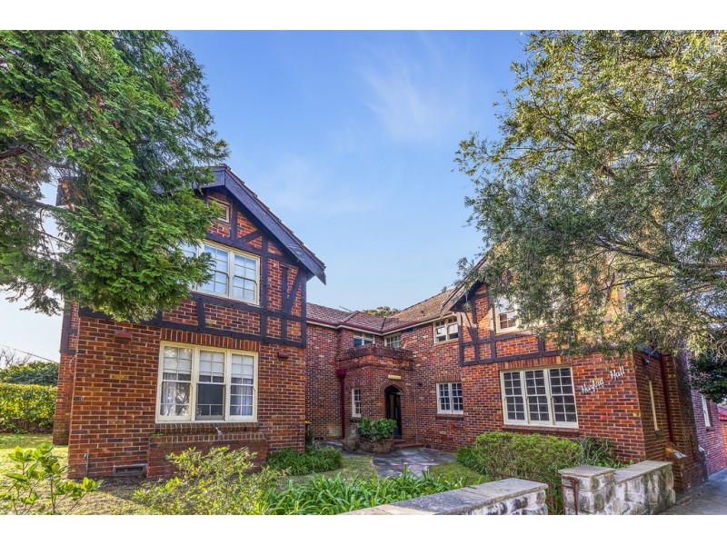 2/261 Penshurst Street, Willoughby NSW 2068