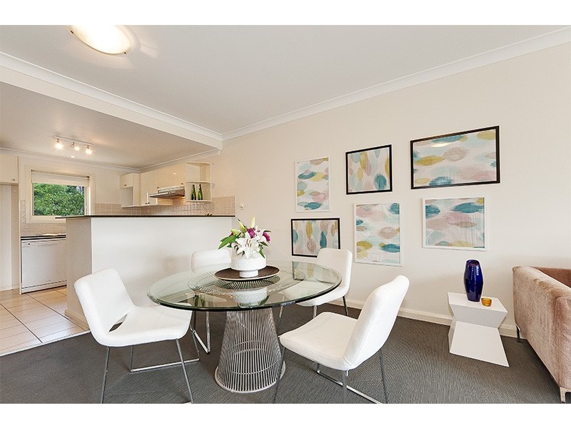 33 Walkers Drive, Lane Cove NSW 2066