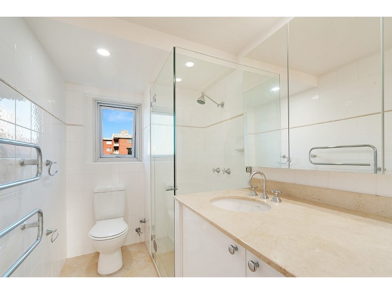 32/21 Elamang Ave, Kirribilli NSW 2061
