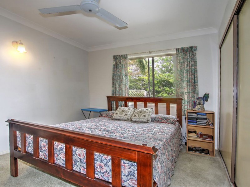 61 Helsham Street, Point Vernon QLD 4655