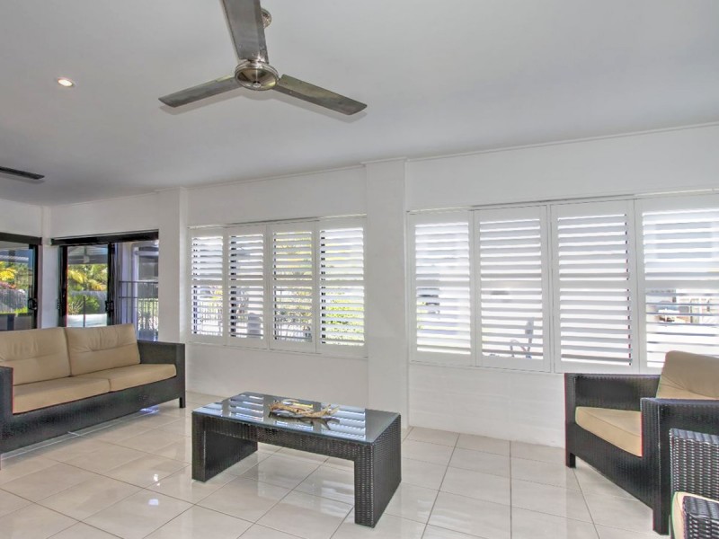 5 Pinehurst Drive, Wondunna QLD 4655