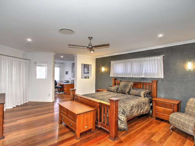 5 Pinehurst Drive, Wondunna QLD 4655