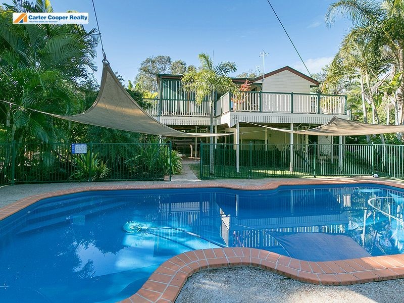 55a Ladbroke Cresent, Urangan QLD 4655