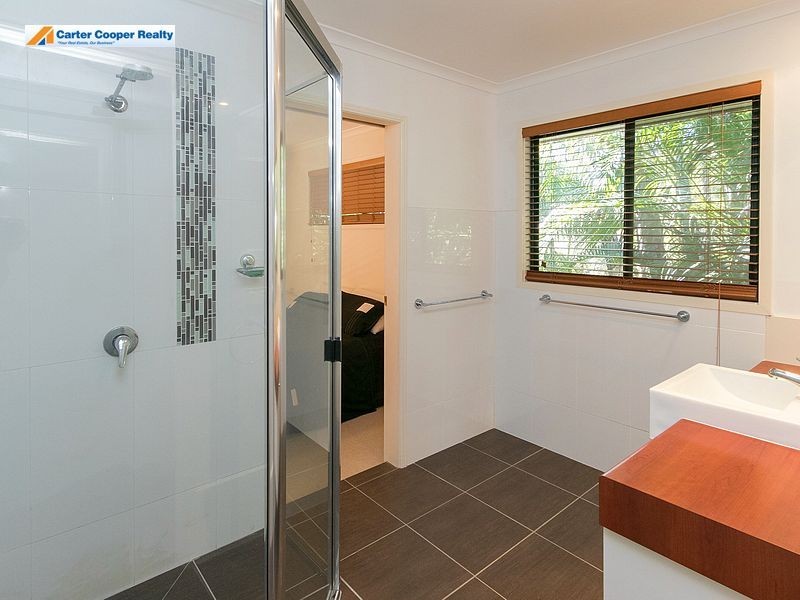 55a Ladbroke Cresent, Urangan QLD 4655