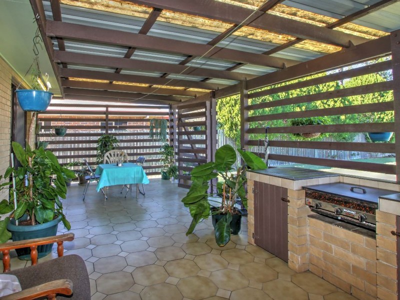 65 Cunningham Street, Torquay QLD 4655