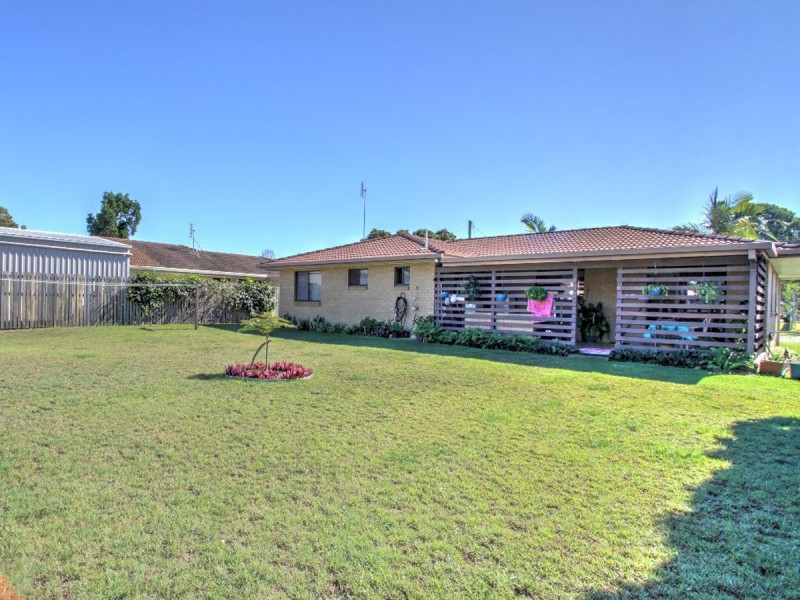 65 Cunningham Street, Torquay QLD 4655