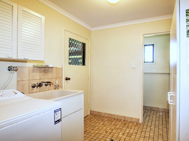 65 Cunningham Street, Torquay QLD 4655