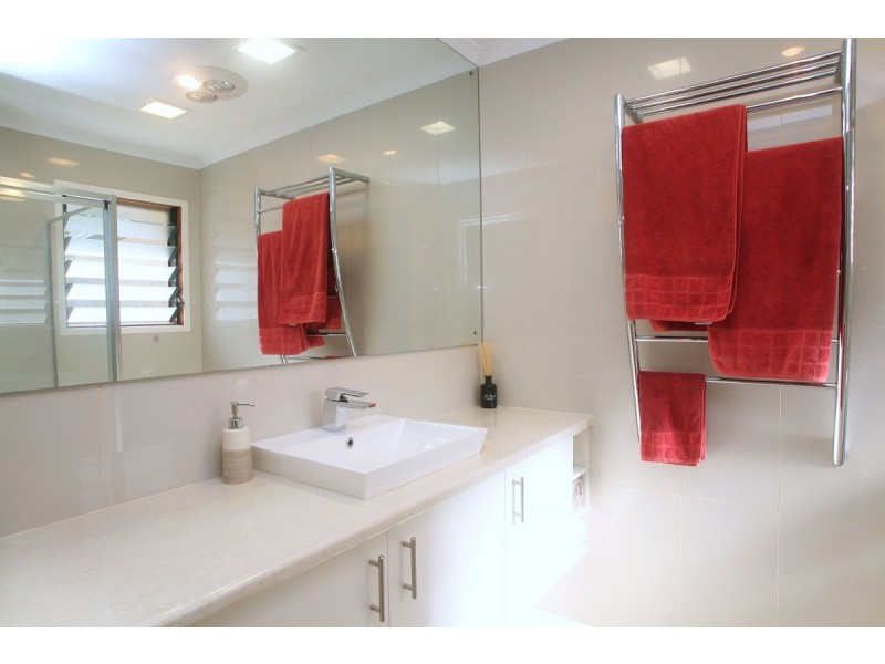 Lot 4/108 Boundary Road, Urangan QLD 4655