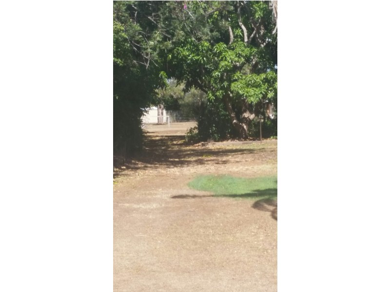 101 Long Street, Point Vernon QLD 4655