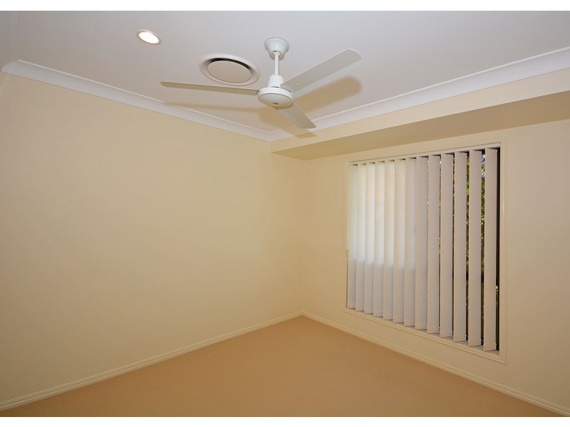 10 Treviso Court, Urangan QLD 4655