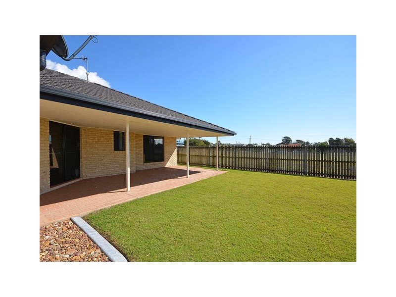 10 Treviso Court, Urangan QLD 4655