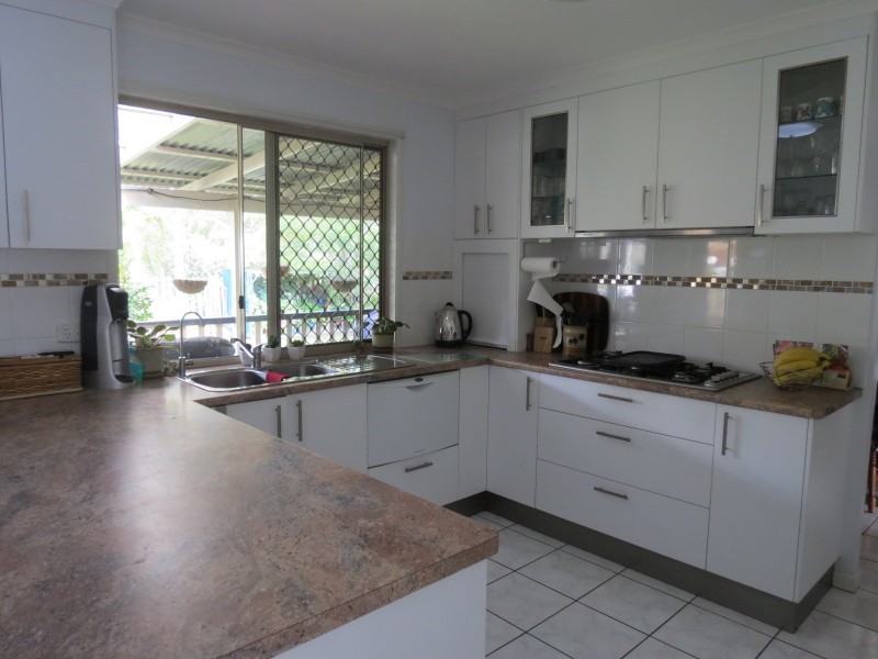 2 Allerton Road, Booral QLD 4655
