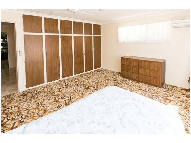 17 McKean Road, Scarness QLD 4655