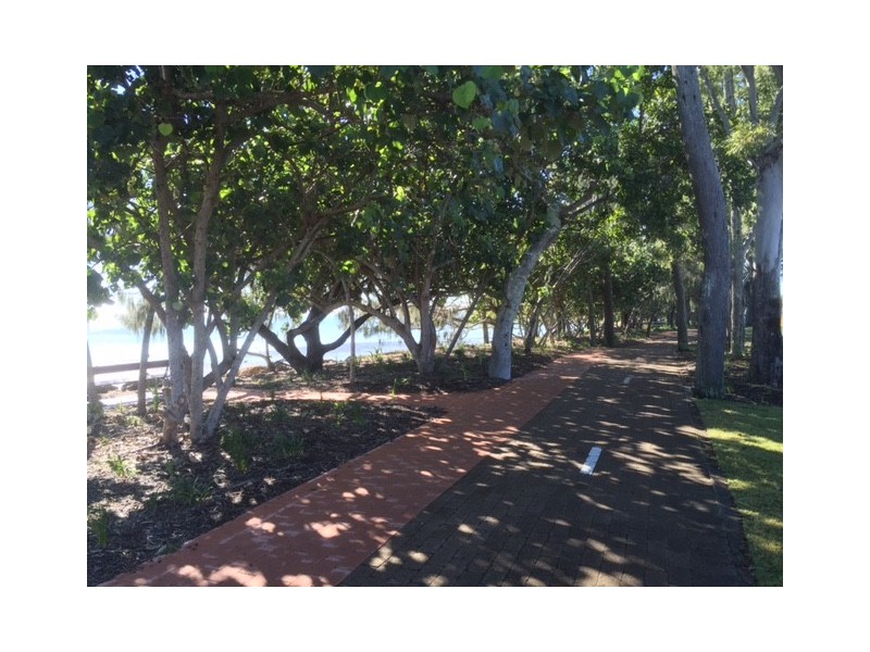 17 McKean Road, Scarness QLD 4655