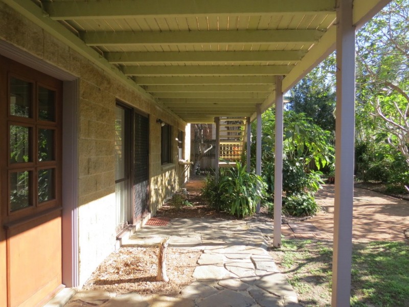 24 Prince Street, Urangan QLD 4655