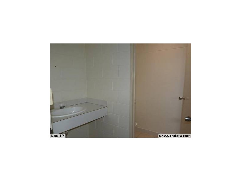 2 Coral Street, Urangan QLD 4655