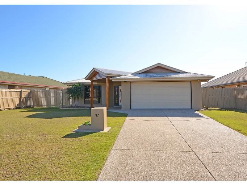 17 Kestrel Court, Eli Waters QLD 4655
