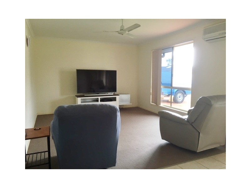 14 Sharyn Court, Point Vernon QLD 4655