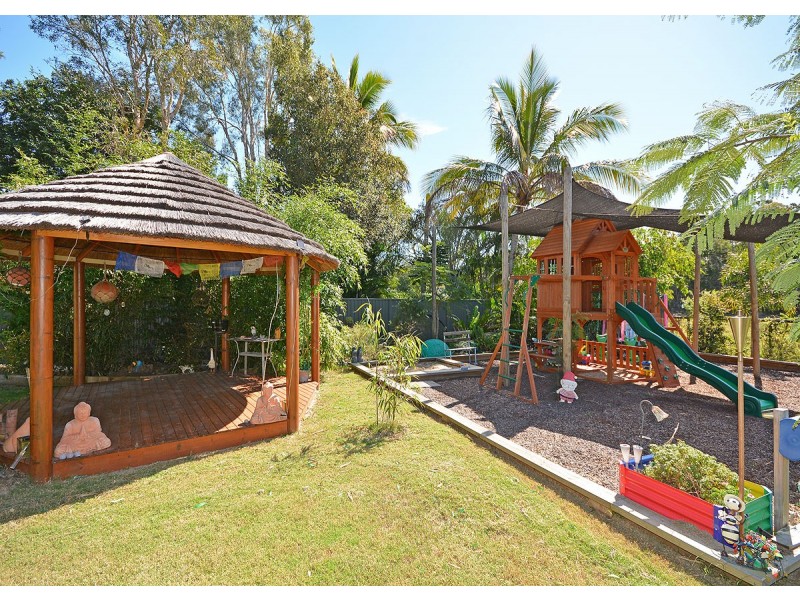 22 Meadow Drive, Dundowran Beach QLD 4655