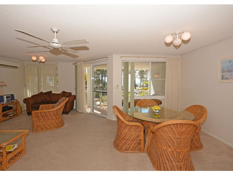 4/367 Esplanade, Scarness QLD 4655