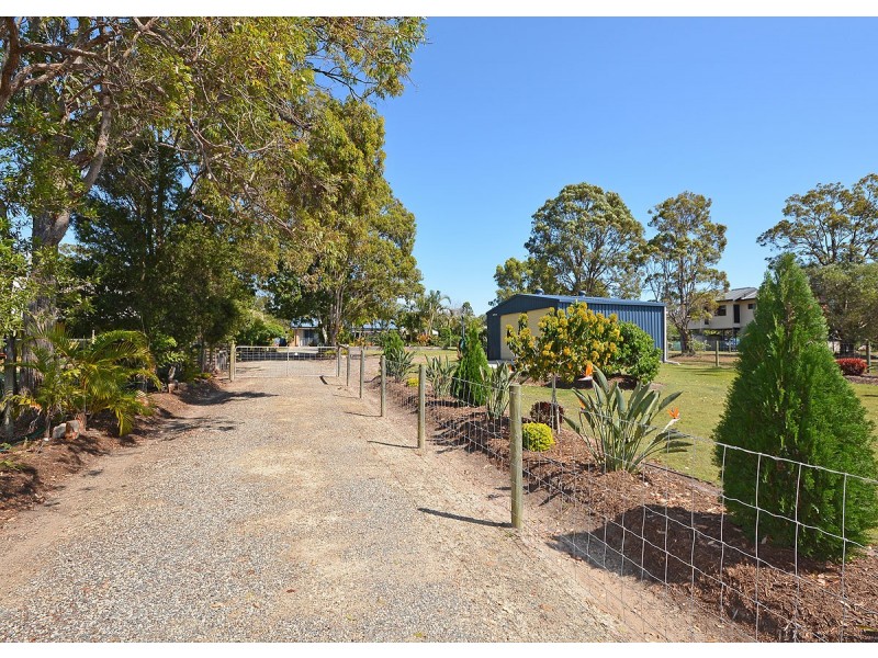 23 Beacon Road, Booral QLD 4655