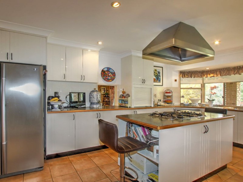 41 Shore Road East, Urangan QLD 4655