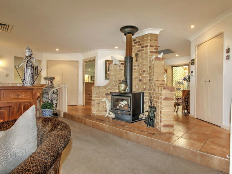 41 Shore Road East, Urangan QLD 4655