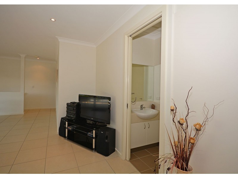 7/542 Esplanade, Urangan QLD 4655