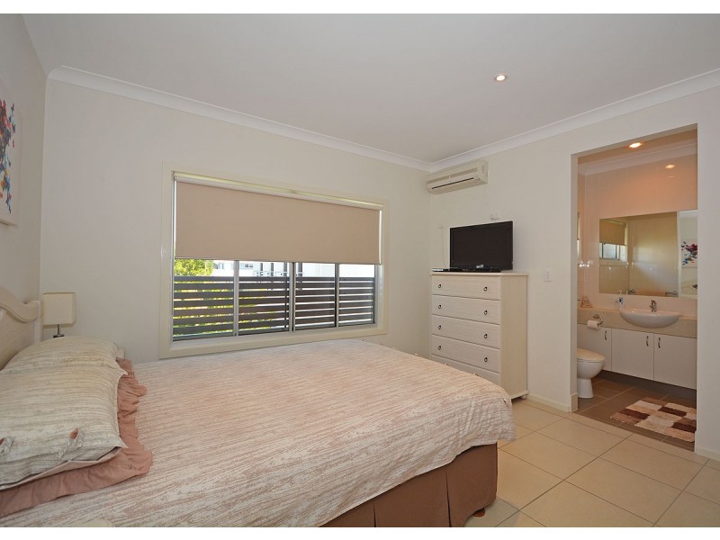 7/542 Esplanade, Urangan QLD 4655