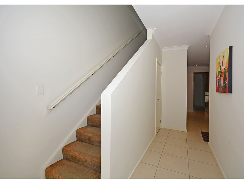 7/542 Esplanade, Urangan QLD 4655