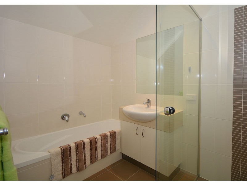 7/542 Esplanade, Urangan QLD 4655