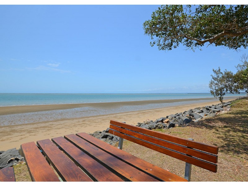 7/542 Esplanade, Urangan QLD 4655