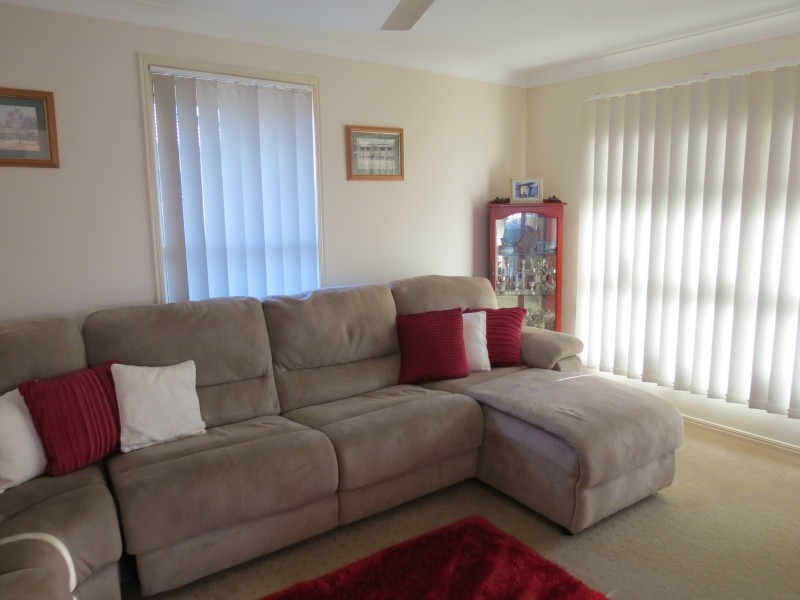 3 Isis Court, Eli Waters QLD 4655