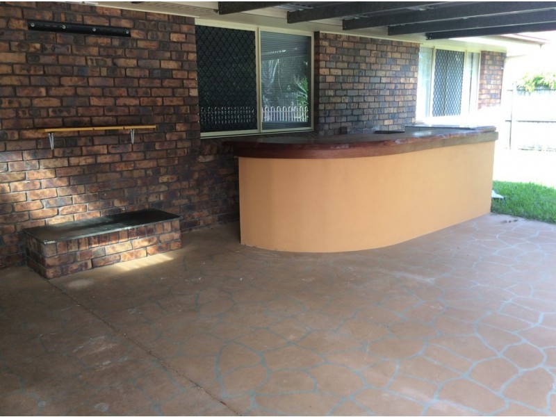 23 Caswell Court, Torquay QLD 4655