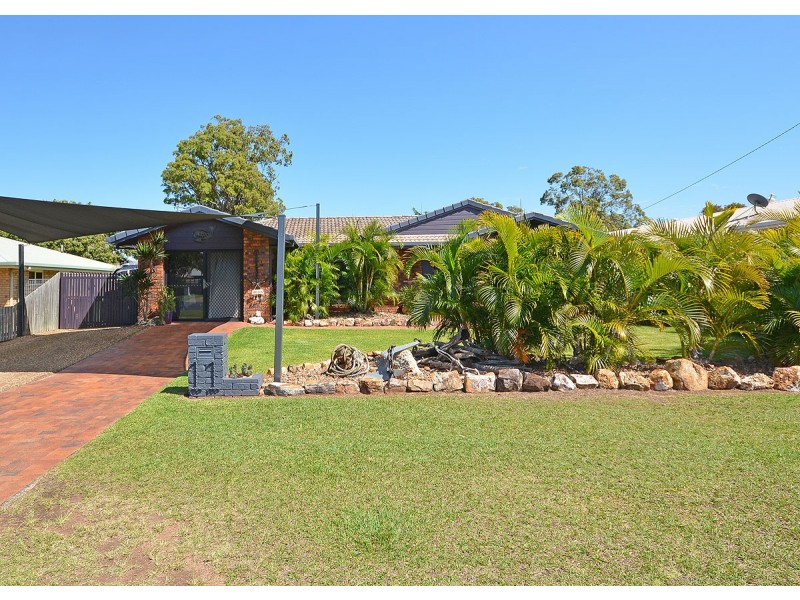 11 North Street, Point Vernon QLD 4655